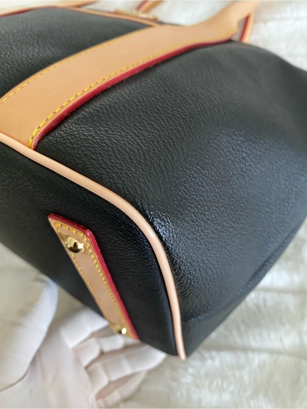 Dooney & Bourke Small Madeline Satchel in Black and Tan Leather w/ Strap